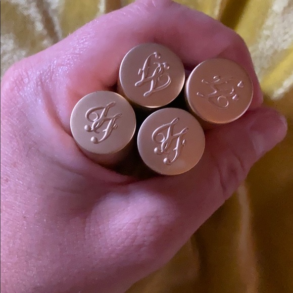 (4) too faced lipsticks - Picture 2 of 4